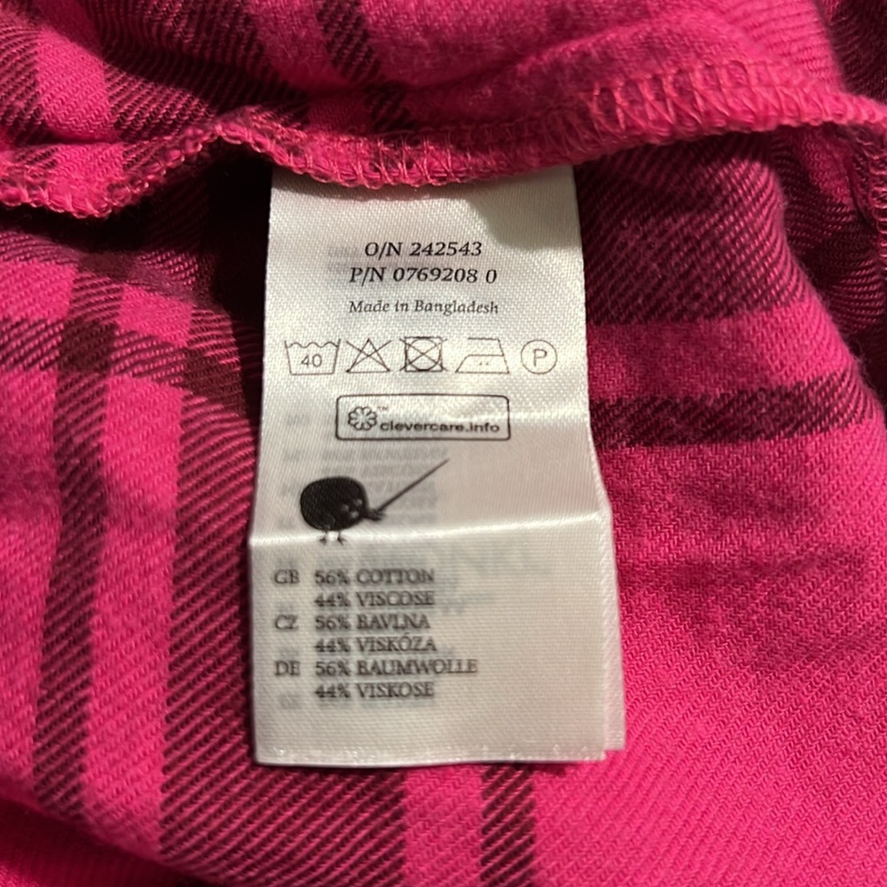 Monki “Carrie” long sleeve button down - Picture 5 of 5